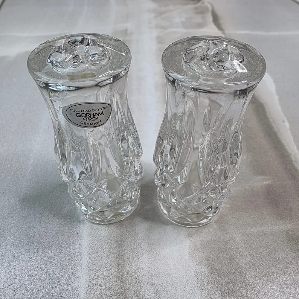 Gorham Full Lead Crystal Salt and Pepper Shakers Diamond Cut Germany 3‎ Inch S3